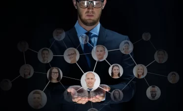 Quais são os benefícios do outplacement para as empresas?