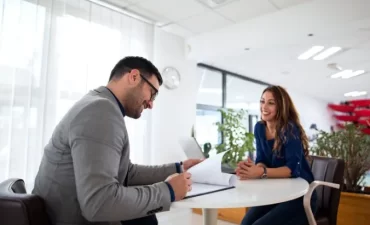 Como se comportar em uma entrevista de emprego?