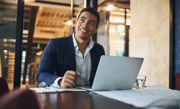 Programas de outplacement ou coaching de carreira podem resultar em aumento salarial? Saiba mais!