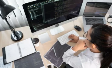 Como o anywhere office influencia seu desenvolvimento de carreira?